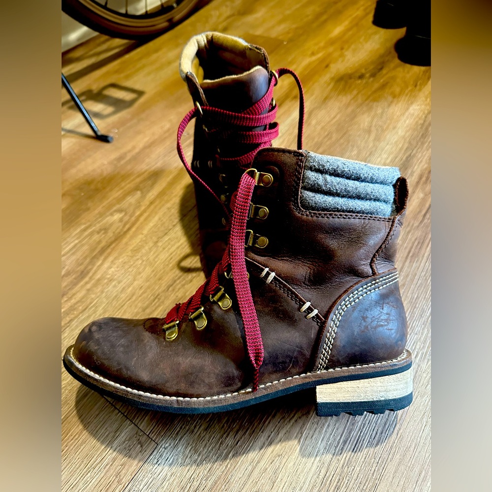 Kodiak Boots